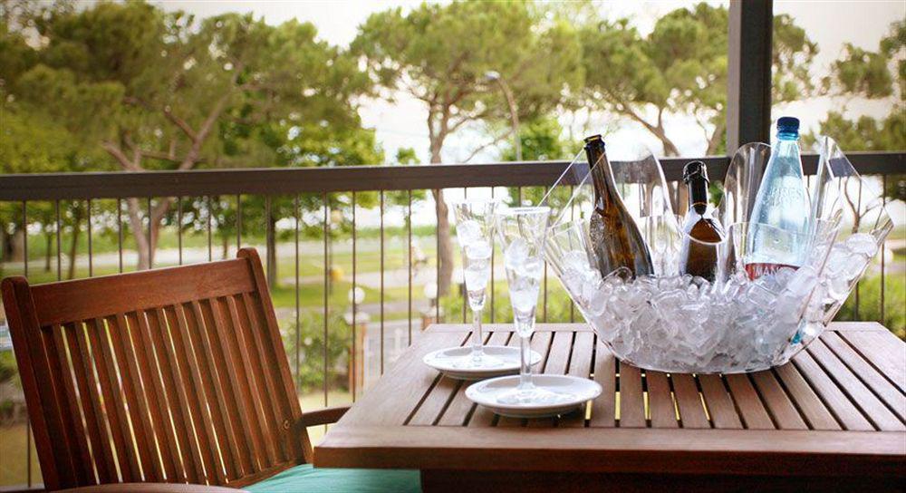 Hi Hotels Sirmione - Lakeview Pool מראה חיצוני תמונה